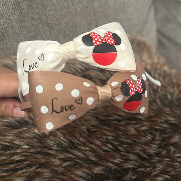 Minnie Mouse headbands you get 2  nwt - Picture 1 of 4
